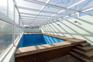 Casa com 444m², 4 dormitórios, 2 suítes, 2 vagas, Petrópolis em Porto Alegre