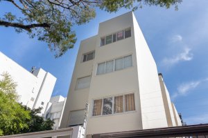 Apartamento com 87m², 2 dormitórios, 1 suíte, 2 vagas, Petrópolis em Porto Alegre
