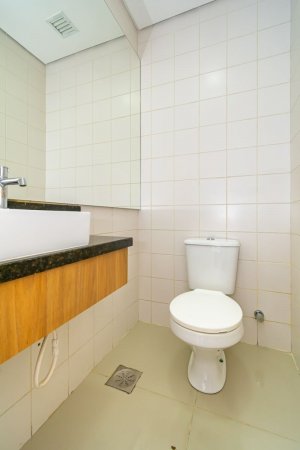 Loja com 419m², Jardim Botânico em Porto Alegre