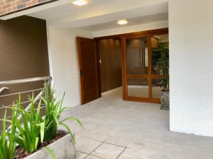 Apartamento com 71m², 1 dormitório, 1 suíte, 2 vagas, Higienópolis em Porto Alegre