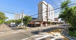 Loja com 70m², São João em Porto Alegre