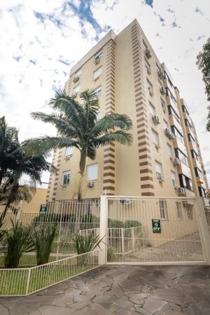 Apartamento com 75m², 3 dormitórios, 1 suíte, 2 vagas, Cristo Redentor em Porto Alegre