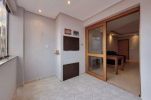 Apartamento com 75m², 2 dormitórios, 1 suíte, 1 vaga, Petrópolis em Porto Alegre