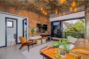 Apartamento com 84m², 2 dormitórios, 1 suíte, 2 vagas, Higienópolis em Porto Alegre