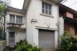 Casa comercial com 217m², Auxiliadora em Porto Alegre