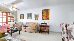 Apartamento com 105m², 3 dormitórios, 1 suíte, 1 vaga, Passo Da Areia em Porto Alegre