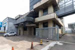 Prédio Comercial com 2941m², Floresta em Porto Alegre
