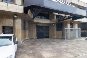 Prédio Comercial com 2941m², Floresta em Porto Alegre
