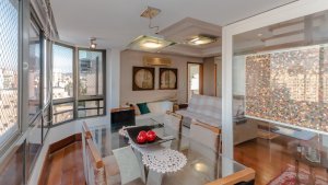 Cobertura com 175m², 3 dormitórios, 1 suíte, 2 vagas, Bela Vista em Porto Alegre
