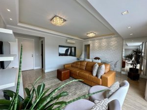 Apartamento com 95m², 3 dormitórios, 1 suíte, 2 vagas, Jardim Lindóia em Porto Alegre