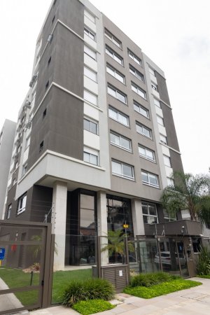 Apartamento com 65m², 2 dormitórios, 1 suíte, 1 vaga, São João em Porto Alegre