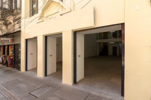 Loja com 850m², Centro Histórico em Porto Alegre