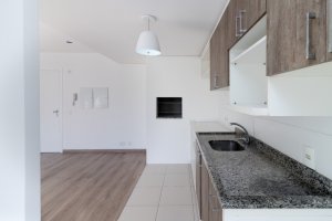 Apartamento com 66m², 2 dormitórios, 1 suíte, 1 vaga, Petrópolis em Porto Alegre