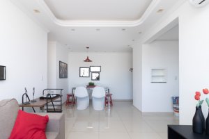 Apartamento com 68m², 2 dormitórios, 1 suíte, 3 vagas, Cristo Redentor em Porto Alegre