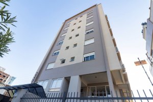 Apartamento com 68m², 2 dormitórios, 1 suíte, 3 vagas, Cristo Redentor em Porto Alegre