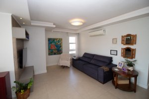 Apartamento com 112m², 3 dormitórios, 1 suíte, 2 vagas, Chácara Das Pedras em Porto Alegre