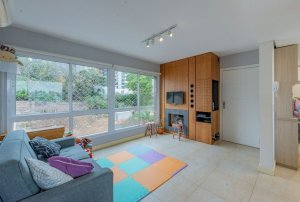 Apartamento com 68m², 2 dormitórios, 1 suíte, 2 vagas, Auxiliadora em Porto Alegre
