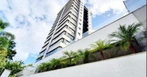 Apartamento com 125m², 3 dormitórios, 3 suítes, 2 vagas, Petrópolis em Porto Alegre