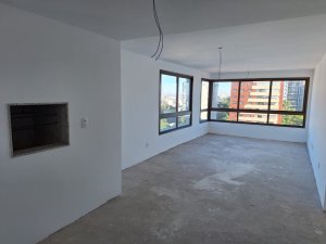 Apartamento com 90m², 2 dormitórios, 2 suítes, 2 vagas, Petrópolis em Porto Alegre