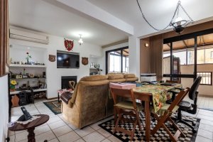 Cobertura com 266m², 3 dormitórios, 1 suíte, 2 vagas, Petrópolis em Porto Alegre