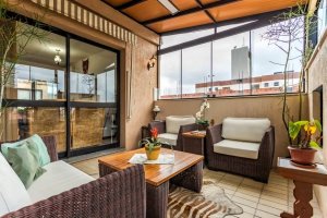 Cobertura com 266m², 3 dormitórios, 1 suíte, 2 vagas, Petrópolis em Porto Alegre