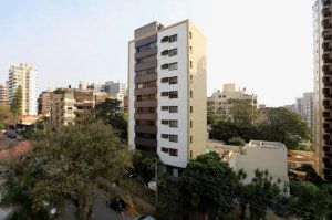 Apartamento com 84m², 2 dormitórios, 2 suítes, 2 vagas, Auxiliadora em Porto Alegre