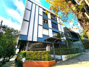Apartamento com 94m², 3 dormitórios, 1 suíte, 1 vaga, Auxiliadora em Porto Alegre