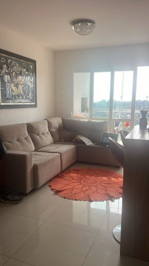 Apartamento com 80m², 3 dormitórios, 1 suíte, 2 vagas, Jardim Itu Sabará em Porto Alegre
