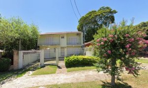 Casa com 265m², 4 dormitórios, 2 suítes, 4 vagas, Chácara Das Pedras em Porto Alegre