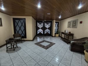 Apartamento com 118m², 2 dormitórios, 2 suítes, 2 vagas, Cristo Redentor em Porto Alegre