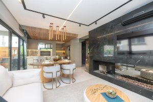 Apartamento com 108m², 3 dormitórios, 1 suíte, 2 vagas, Bom Fim em Porto Alegre