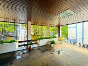 Apartamento com 94m², 2 dormitórios, 1 suíte, 1 vaga, Auxiliadora em Porto Alegre