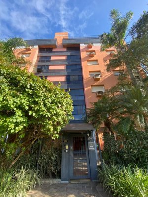 Apartamento com 99m², 3 dormitórios, 1 suíte, 1 vaga, Jardim Europa em Porto Alegre