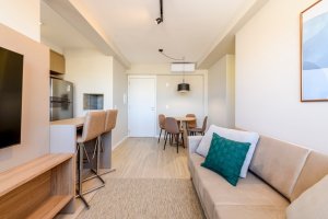 Apartamento com 55m², 2 dormitórios, 1 suíte, 1 vaga, São João em Porto Alegre