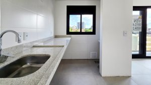 Apartamento com 56m², 2 dormitórios, 1 suíte, 2 vagas, Petrópolis em Porto Alegre