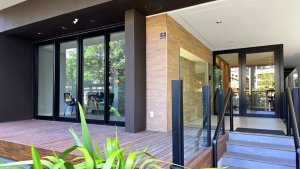 Apartamento com 56m², 2 dormitórios, 1 suíte, 2 vagas, Petrópolis em Porto Alegre