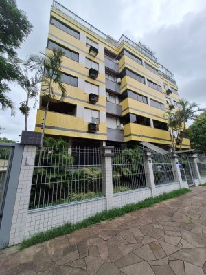 Apartamento com 78m², 2 dormitórios, 1 suíte, 2 vagas, Cristo Redentor em Porto Alegre
