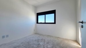 Apartamento com 70m², 2 dormitórios, 1 suíte, 2 vagas, Petrópolis em Porto Alegre