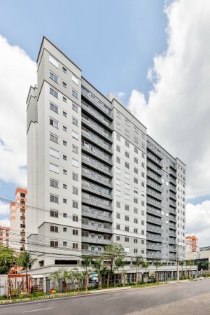 Apartamento com 67m², 3 dormitórios, 1 suíte, 1 vaga, Cristo Redentor em Porto Alegre