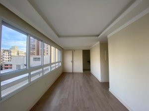 Apartamento com 83m², 2 dormitórios, 1 suíte, 2 vagas, Auxiliadora em Porto Alegre