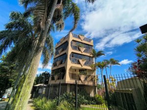 Apartamento com 83m², 2 dormitórios, 1 vaga, Cristo Redentor em Porto Alegre