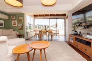 Cobertura com 247m², 4 dormitórios, 1 suíte, 1 vaga, Moinhos De Vento em Porto Alegre