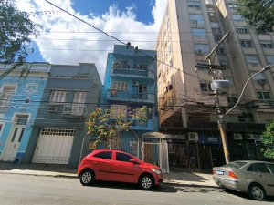 Apartamento com 49m², 2 dormitórios, Centro Histórico em Porto Alegre