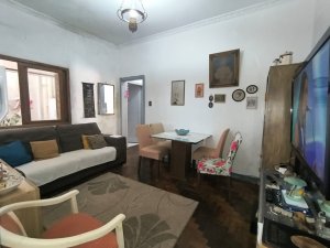 Apartamento com 49m², 2 dormitórios, Centro Histórico em Porto Alegre