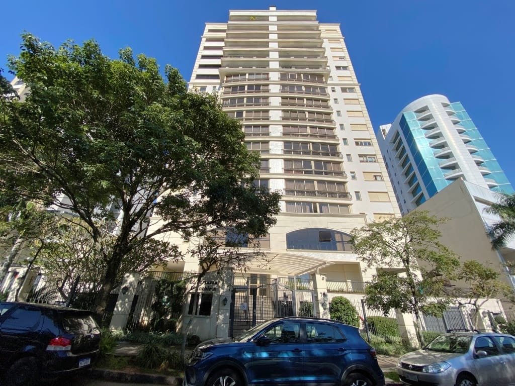 Apartamento com 373m², 4 dormitórios, 4 suítes, 6 vagas, Três Figueiras em Porto Alegre