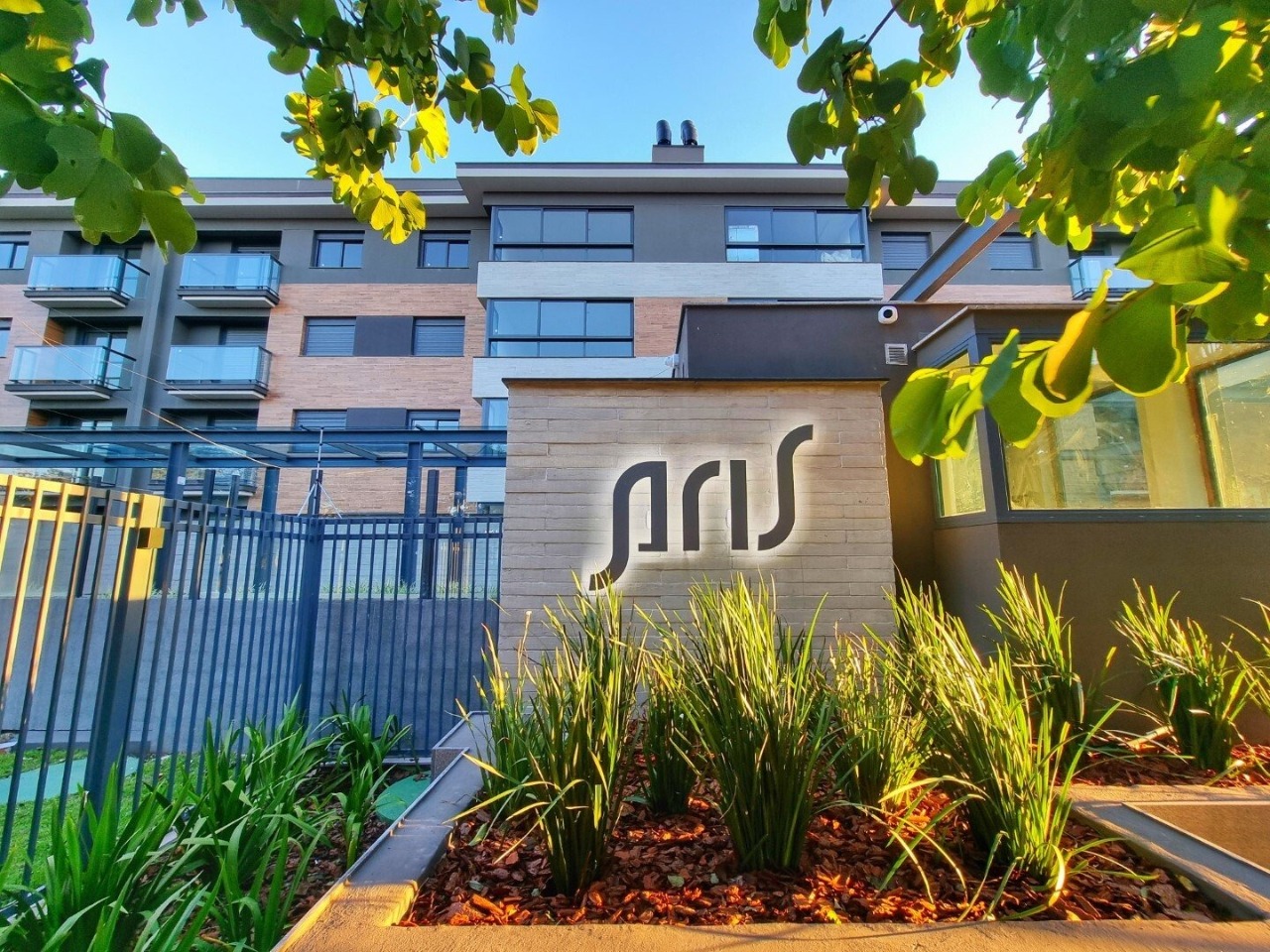 Apartamento com 113m², 3 dormitórios, 1 suíte, 1 vaga, Três Figueiras em Porto Alegre