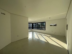 Apartamento com 100m², 3 dormitórios, 2 suítes, 2 vagas, Higienópolis em Porto Alegre