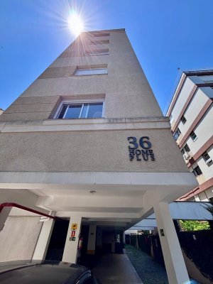 Apartamento com 44m², 2 dormitórios, 1 vaga, Menino Deus em Porto Alegre