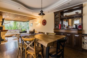 Apartamento com 126m², 2 dormitórios, 1 suíte, 1 vaga, Petrópolis em Porto Alegre