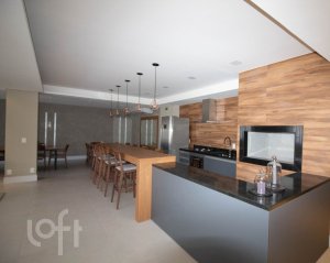 Apartamento com 58m², 2 dormitórios, 1 suíte, 1 vaga, Santana em Porto Alegre